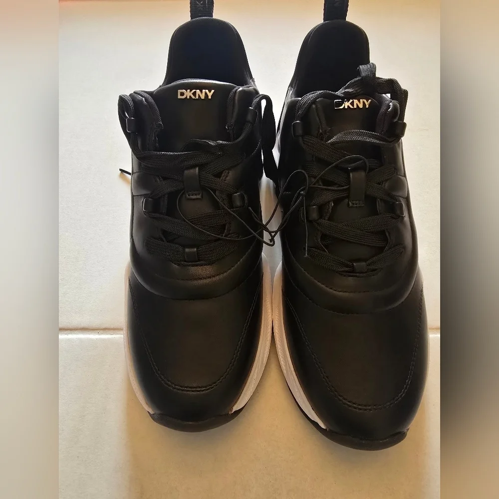 DKNY Chunky Faux Black Leather Sneakers Size 7.5